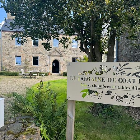 Le Domaine De Coat Rogan, La Chambre Du Tregor Ploezal Exterior photo